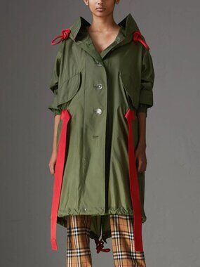 Burberry Green Tape Detail Showerproof Hooded Parka